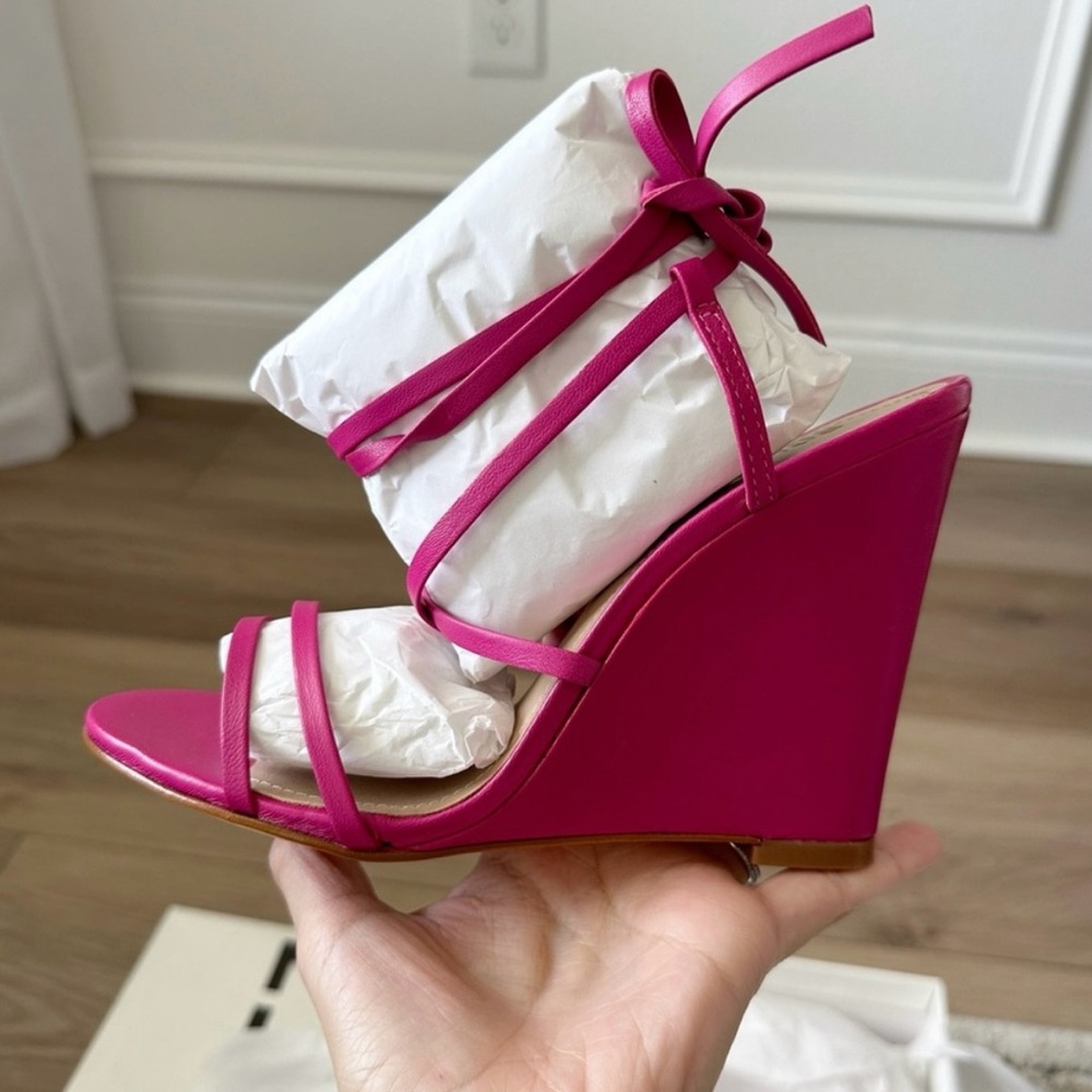 NIB Schutz Deonne Ankle Wrap Napa Leather Wedge Sandals in Hot Pink - Picture 2 of 4